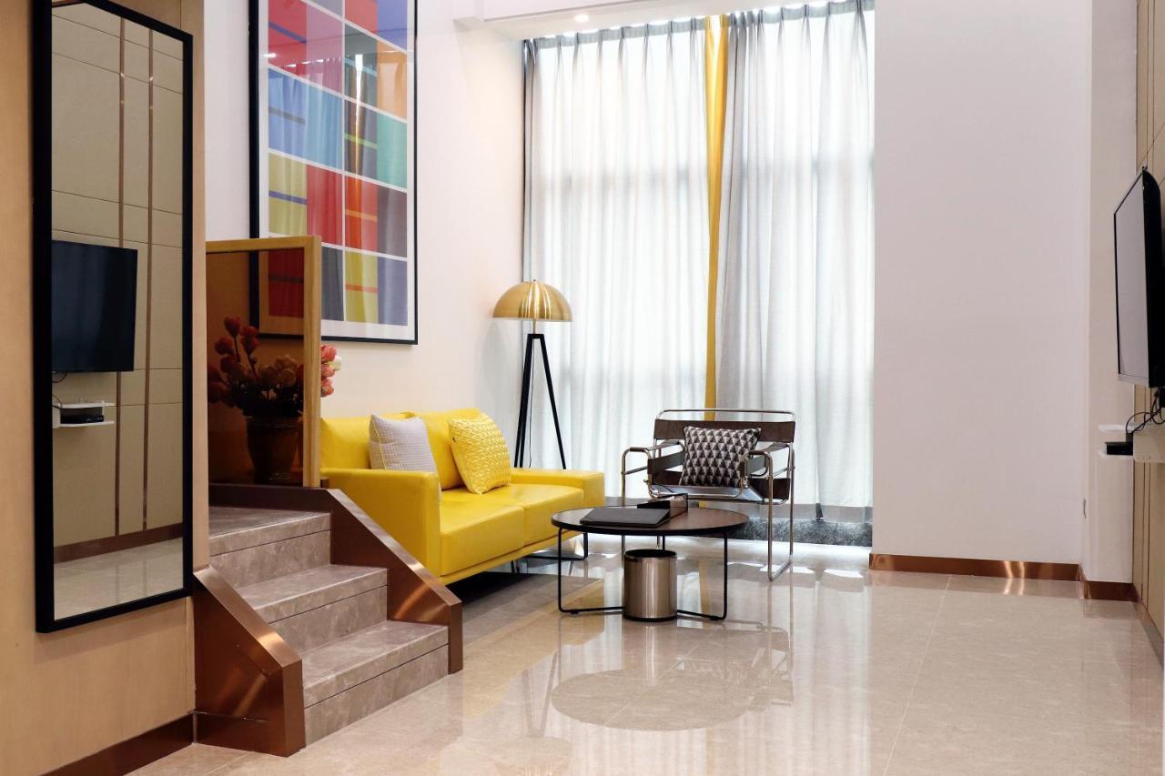 Royal Star Apartment Guangzhou Exteriör bild